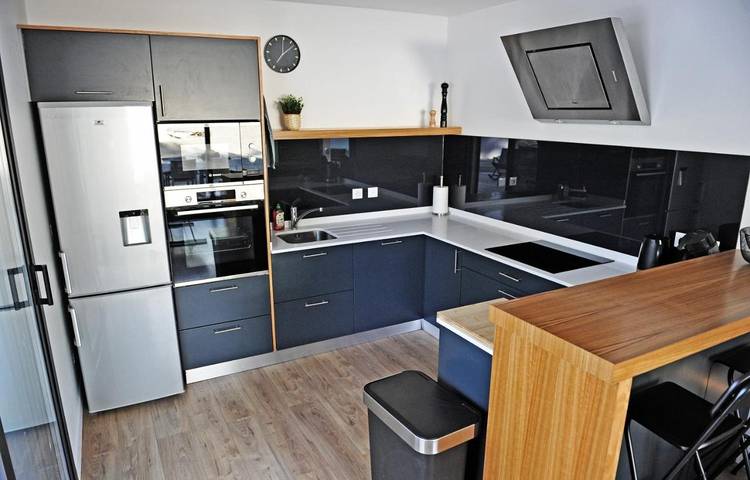 Location de vacances pour 2 personnes, avec jardin ainsi que piscine et jacuzzi à Meyrargues - 3