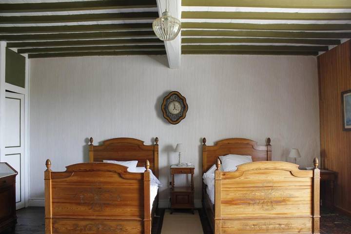 Location de vacances pour 2 personnes, avec vue et jardin ainsi que terrasse et piscine dans Saint-Gervais (Gironde) - 2