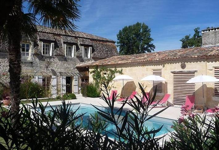 Location de vacances pour 4 personnes, avec vue et piscine ainsi que jardin et terrasse, animaux acceptés à Saint-Avit-Saint-Nazaire - 2