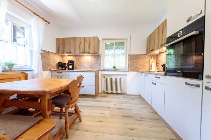 Ferienwohnung für 4 Personen, mit Balkon am Eibsee - 3
