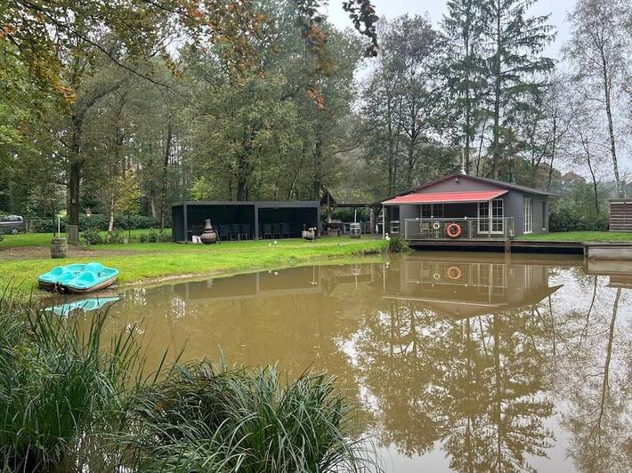 Gîte pour 4 personnes, avec jardin et vue ainsi que terrasse et vue sur le lac à Lille (Belgique) - 4