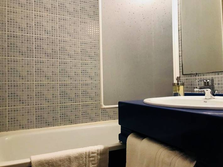 Hôtel pour 6 personnes, avec jardin, adapté aux familles à Béthune - 2