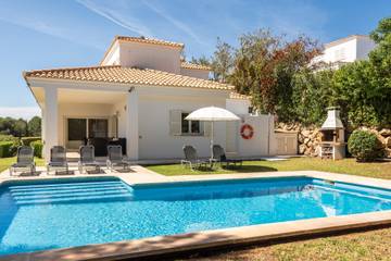 Chalet in Es Mercadal, Costa de Menorca für 6 