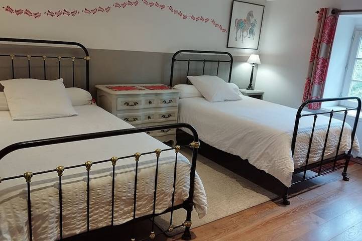 Gîte pour 7 personnes, avec jacuzzi et piscine, animaux acceptés à Carnoët - 3