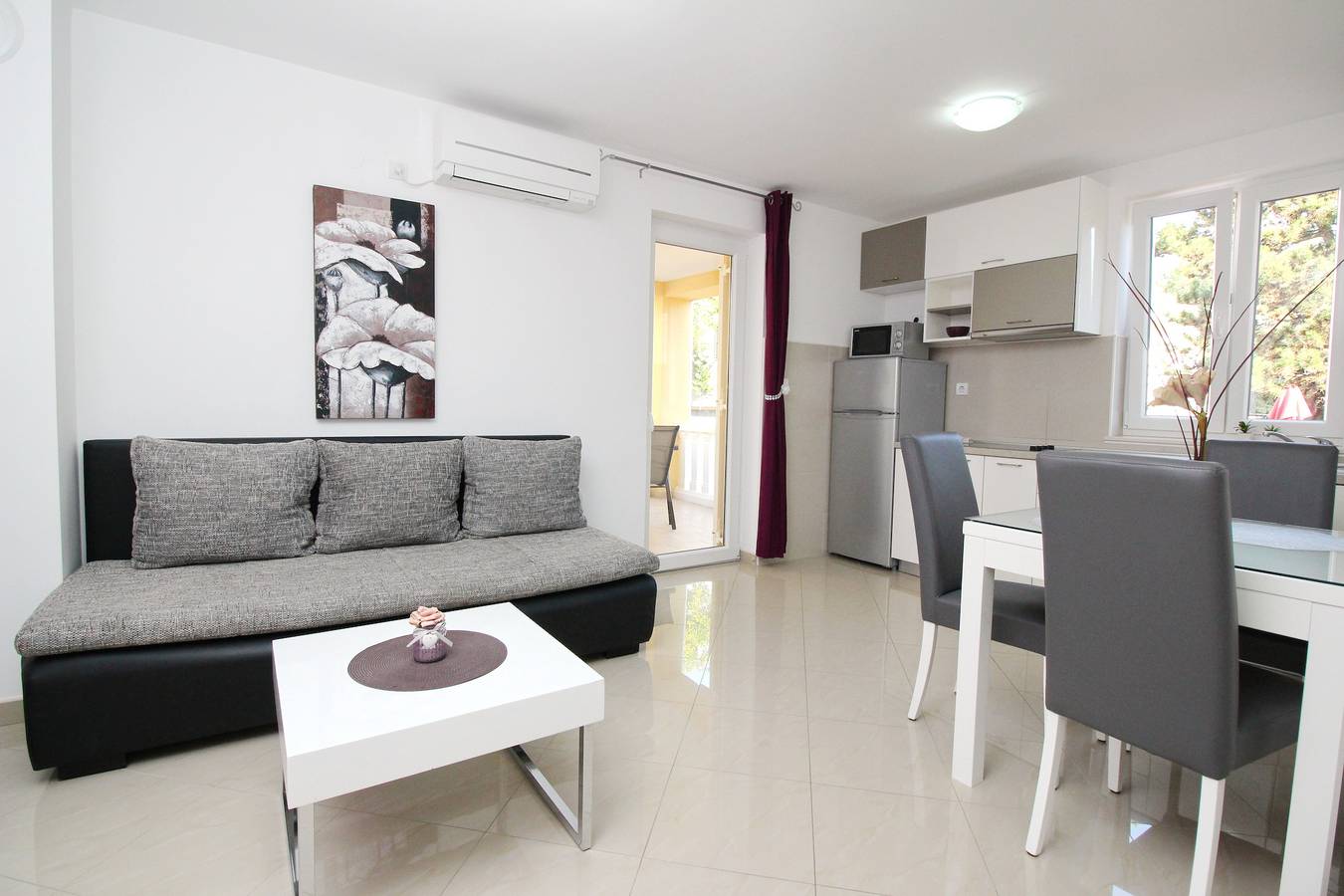 Apartamento entero, Apartment 280/108252 in Baska, Krk (isla)