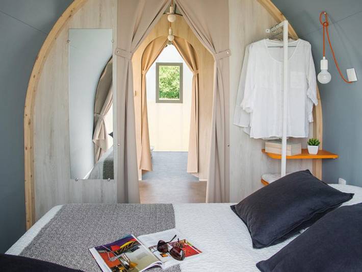 Tente pour 4 personnes, avec bassin pour enfant en Ardèche - 2