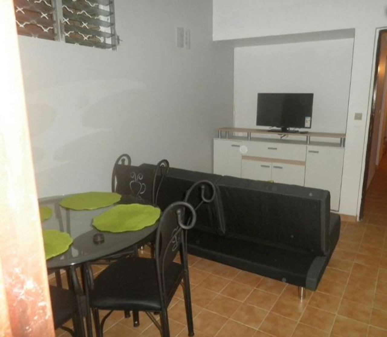 Appartement entier, Appartement moderne à Schoelcher avec terrasse et vue mer in Schœlcher, Martinique
