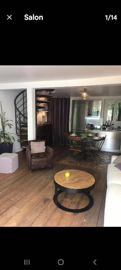 Location de vacances pour 4 personnes, avec vue et jardin à Saint-Cloud - 3