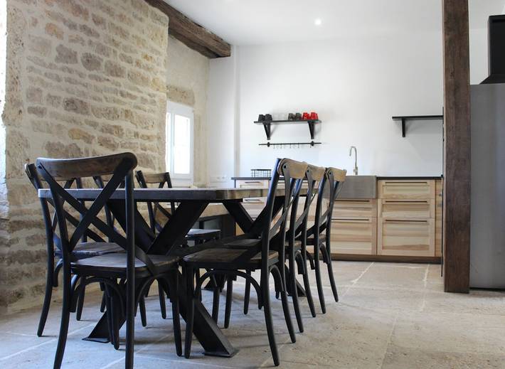 Gîte pour 8 personnes, avec jardin et terrasse à Mosson