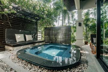 Cottage pour 2 personnes, avec piscine ainsi que jardin et terrasse, adapté aux familles dans Province de Phuket