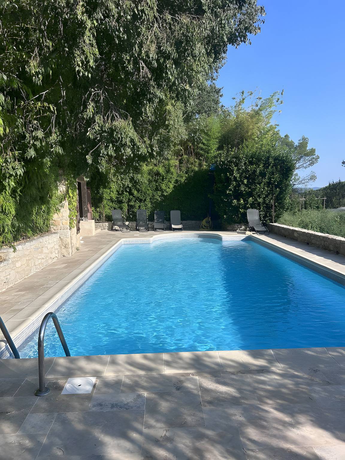 Ferienhaus 'À La Ferme' mit Gemeinschaftspool, Privater Terrasse und Wlan in Taradeau, Draguignan Region