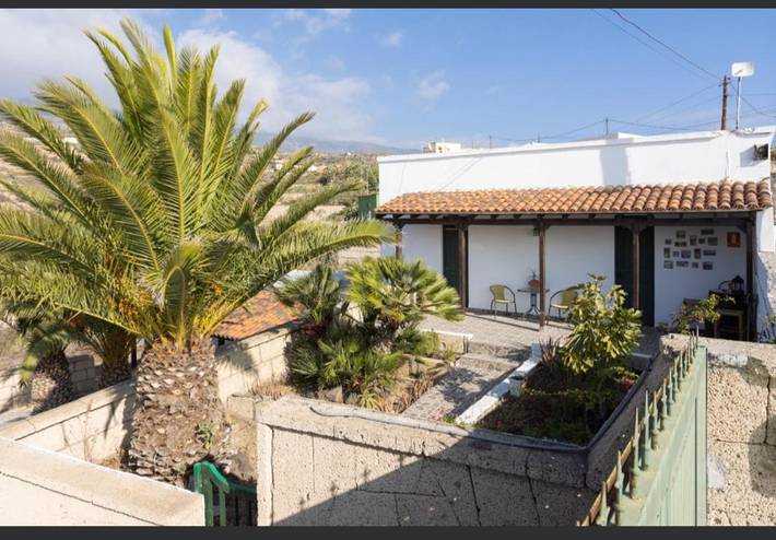 Apartamento para 4 personas, con Terraza y Jardín además de Piscina y Vistas en Fasnia