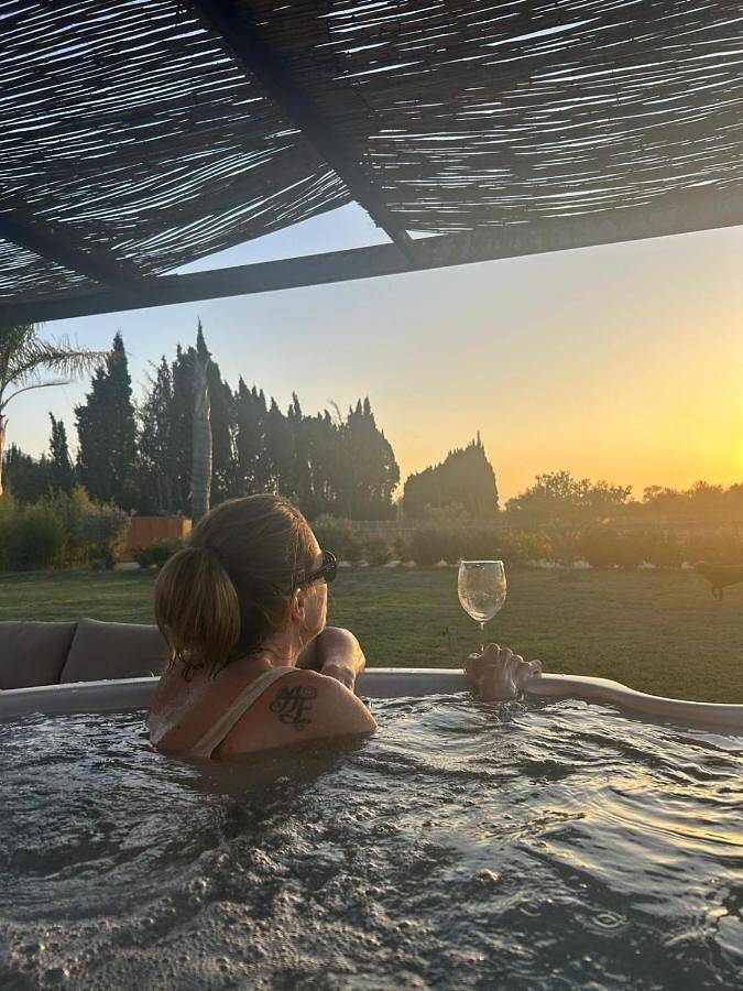 Location de vacances pour 11 personnes, avec piscine ainsi que jardin et jacuzzi, adapté aux familles à Saint-Génis-des-Fontaines - 3