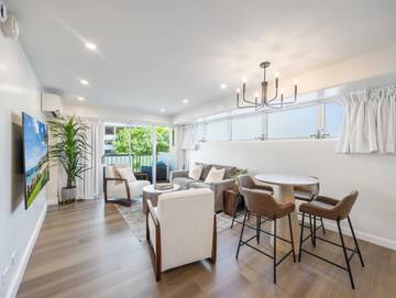 Vacation Rental for 7 Guests in Waikiki, Honolulu, Picture 2