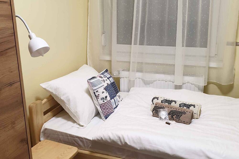 Ganze Wohnung, Ferienwohnung mit Wlan und Außengrill in Mezőkövesd, Borsod-Abaúj-Zemplén megye