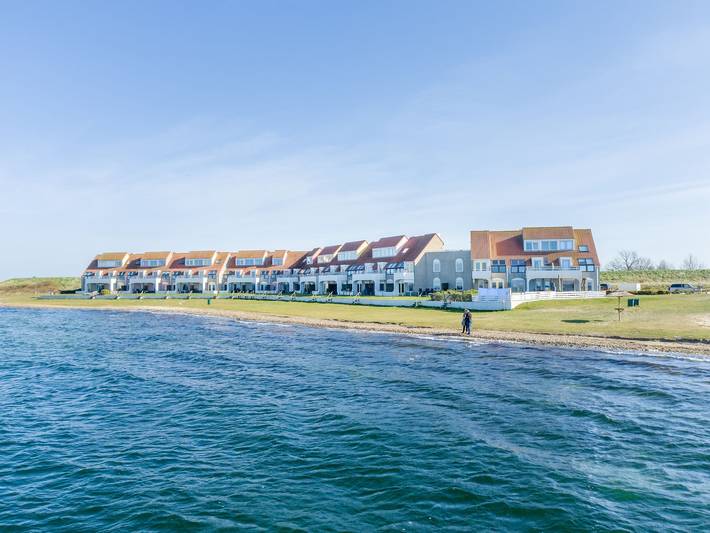 Ferienwohnung für 6 Personen, mit Pool und Balkon in Brouwershaven - 2