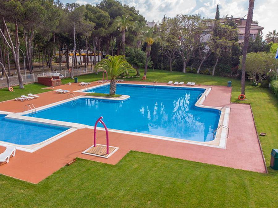 Camping Santa Elena Ciutat - Casa pequeña 2 personas in Central Lloret de Mar, Lloret de Mar