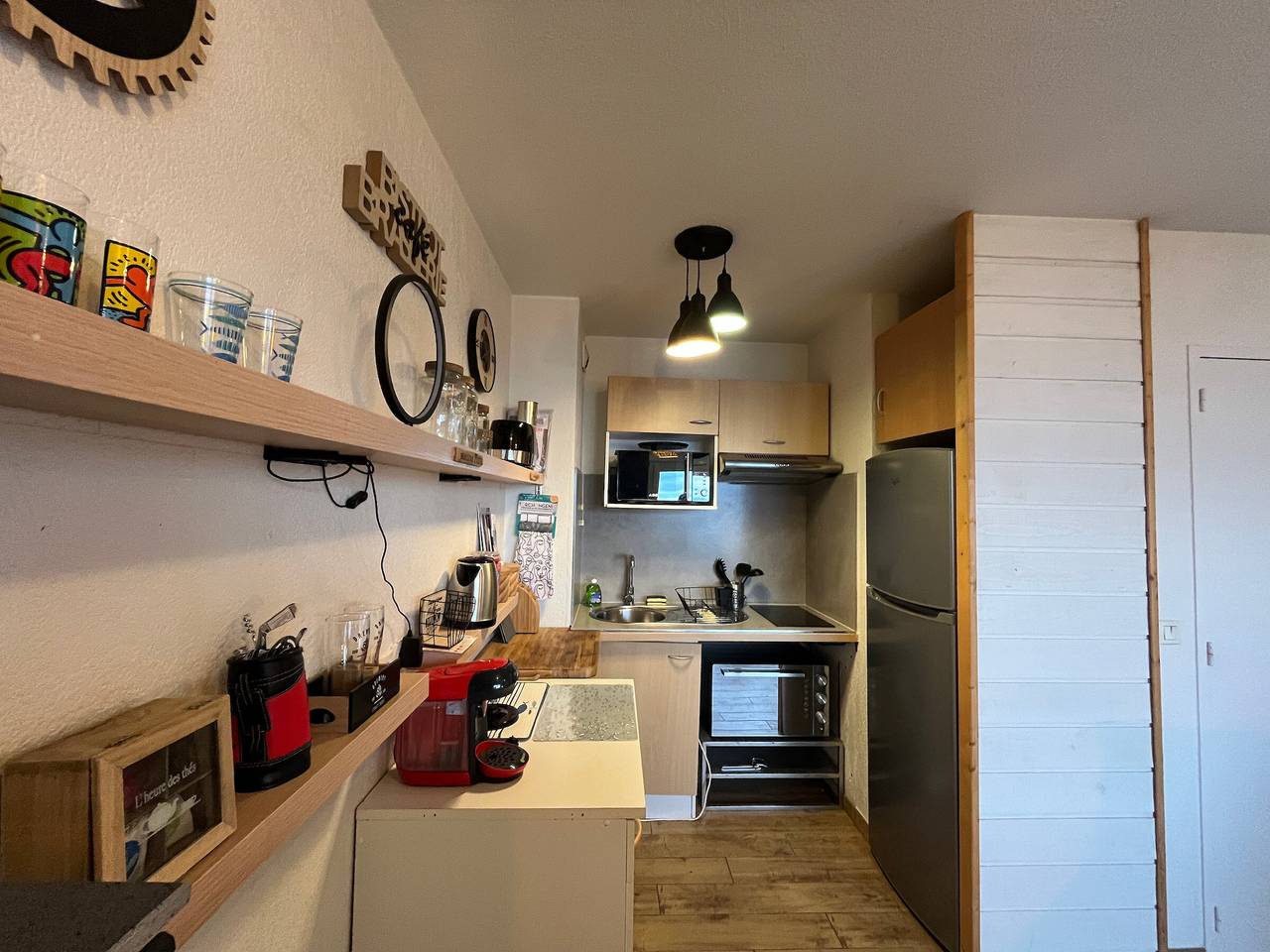 Appartement entier, Appartement avec piscine et parking à Évian-les-Bains in Publier, Région de Thonon-les-Bains