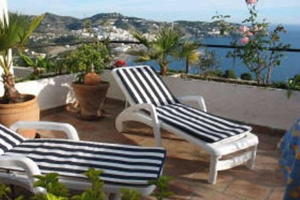 Fantástica casa unifamiliar con Gr. Sur Terrazas + vistas impresionantes in La Herradura, Almuñecar