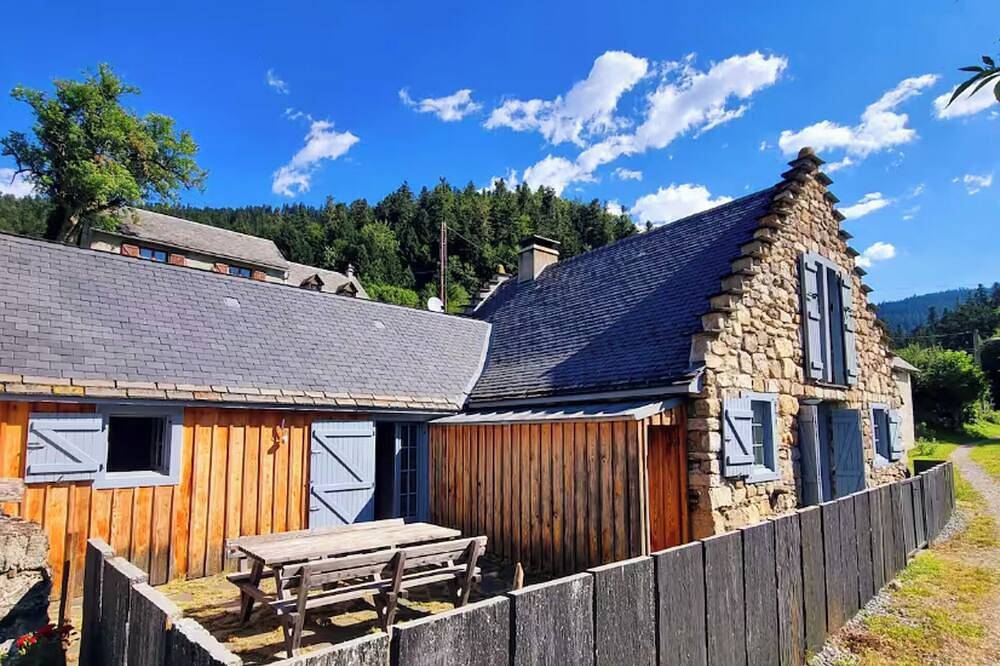 Gîte pour 7 Personnes dans Payolle, Campan