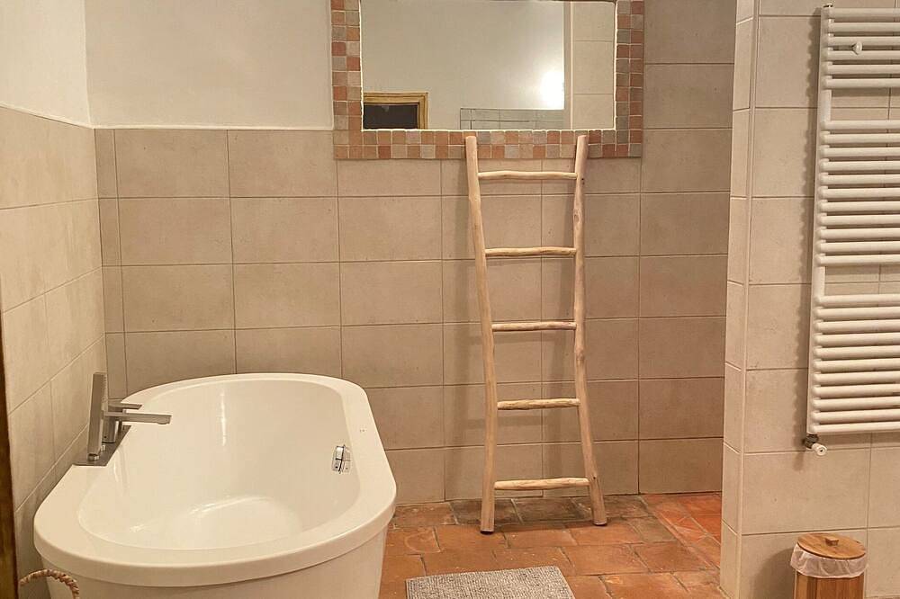 Maison provençale classée résidence 4 * 12 couchages, piscine privée proche Uzès in Saint-Chaptes, Région de Nîmes