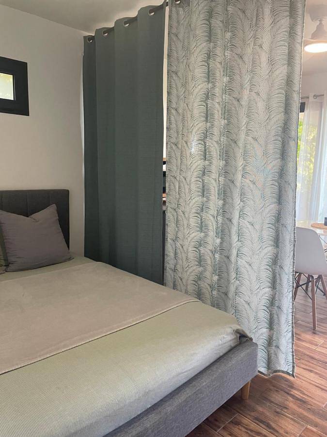 Gîte pour 2 personnes, avec jardin et vue dans Vincendo - 4