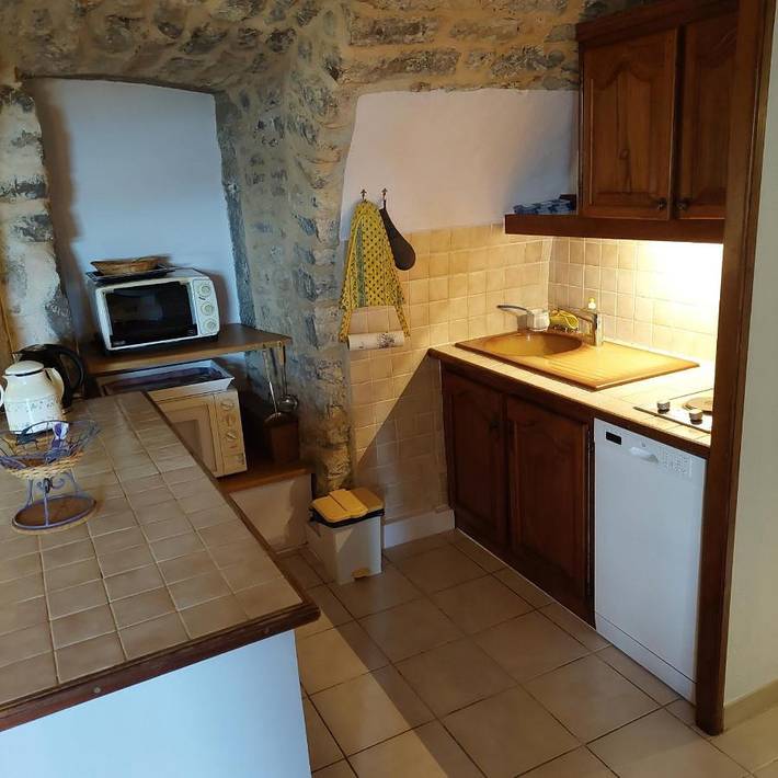 Location de vacances pour 3 personnes, avec Terrasse et Jardin ainsi que Piscine et Vue à Les Vans - 3