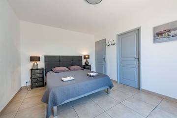 Villa pour 10 Personnes dans Frontignan, Région de Montpellier, Photo 1