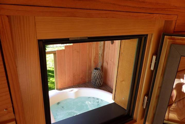 Chalet pour 2 personnes, avec terrasse ainsi que jardin et jacuzzi dans Loiret - 3
