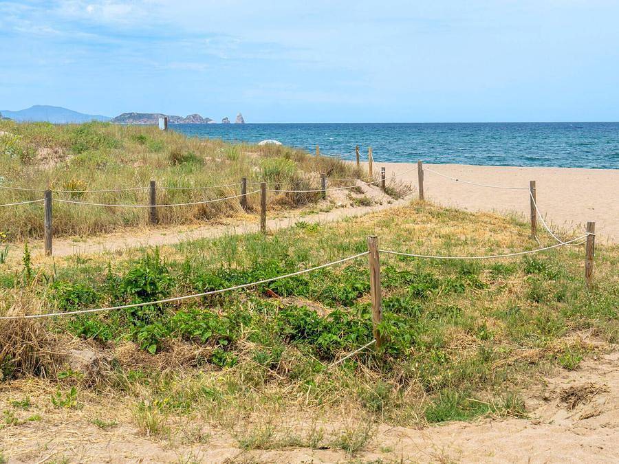 Camping Neptuno  - Mobilhome 4 personas - Confort | 2 Dormitorios | 4 Pers | Terraza elevada | Aire acondicionado in Pals, Costa Brava