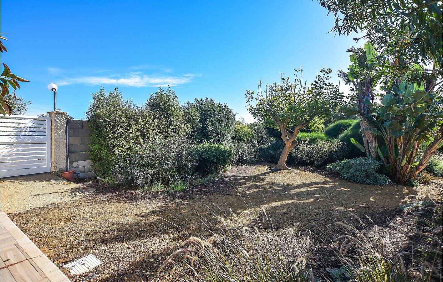 Appartamento vista mare con servizi vicino alla spiaggia di Torre di Mezzo in Punta Braccetto, Santa Croce Camerina