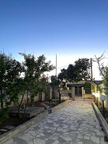 Gîte pour 6 personnes, avec jardin, animaux acceptés dans Casalabate