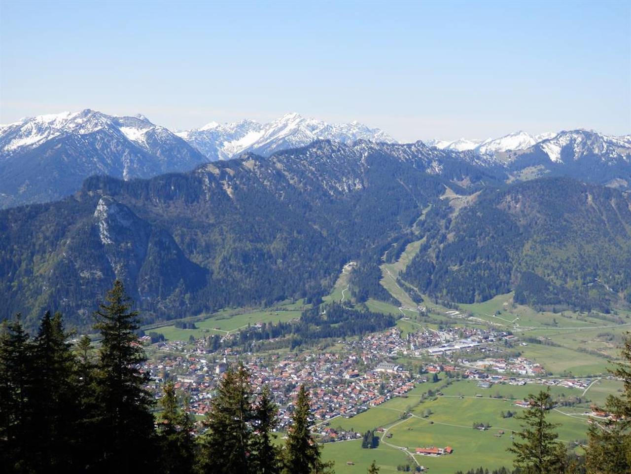 Ganze Ferienwohnung, Bauernhof Mangold - Ferienwohnung (2-4 Pers., 2 Schlafz.) in Oberammergau, Bayerische Alpen