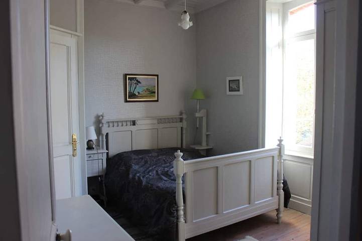 Location de vacances pour 10 personnes, avec balcon et jardin dans Plage Longchamp - 4