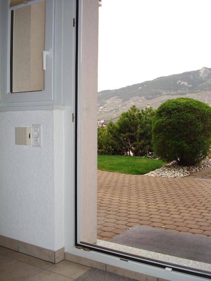 Location de vacances pour 2 personnes, avec vue et jardin à Sierre - 4