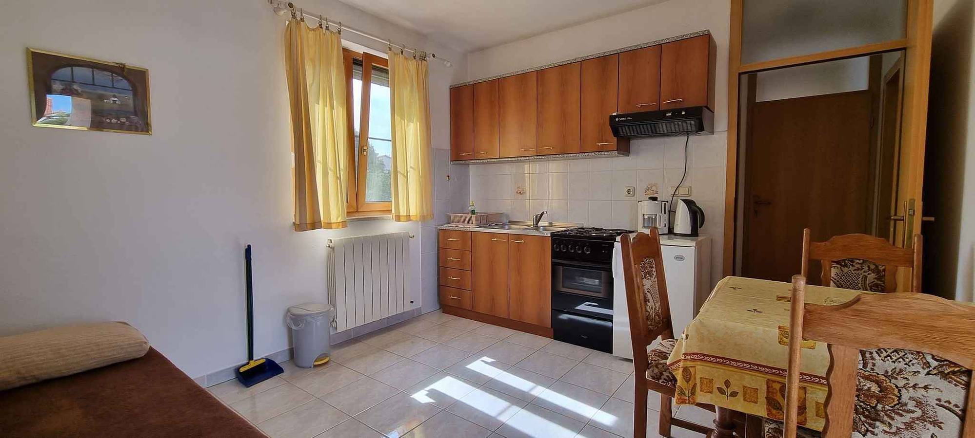 Ganze Ferienwohnung, Ferienwohnung mit Klimaanlage und Balkon in Medulin Stadt, Medulin