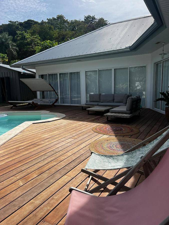 Villa pour 8 personnes, avec jardin et piscine