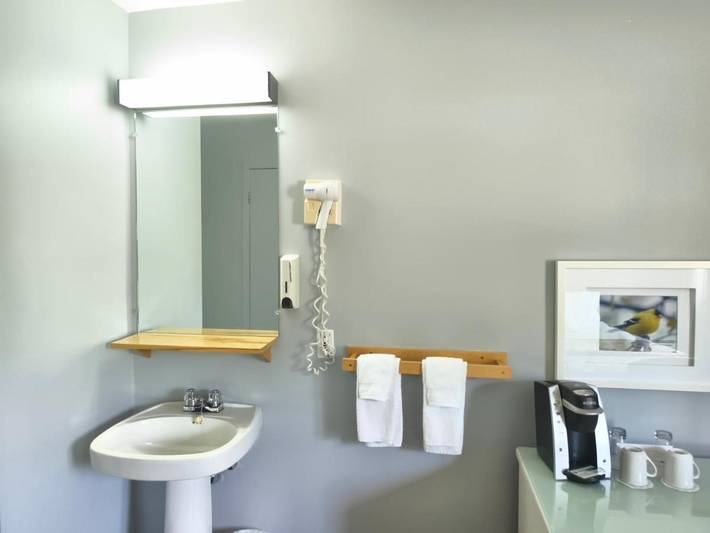 Hôtel pour 2 personnes, avec jardin dans Tadoussac - 4