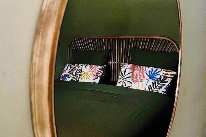 Location de vacances pour 6 personnes, avec jardin à Pouzolles - 2