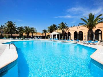 Appartement De Vacances pour 2 Personnes dans Arles, Parc naturel régional de Camargue, Photo 3