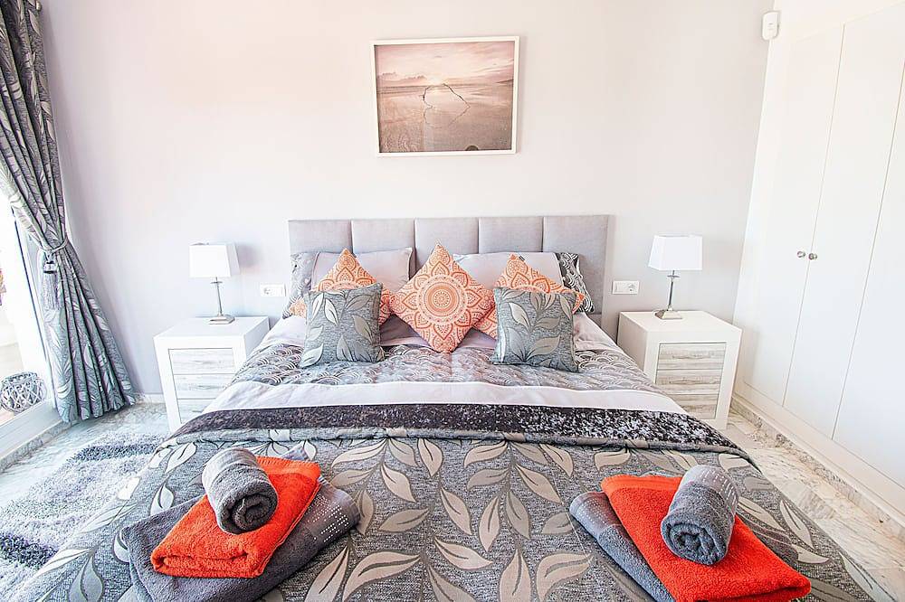 Geheel appartement, Prachtig penthouse op Mijas golfbaan met spectaculair uitzicht op de bergen in Mijas Golf, Mijas