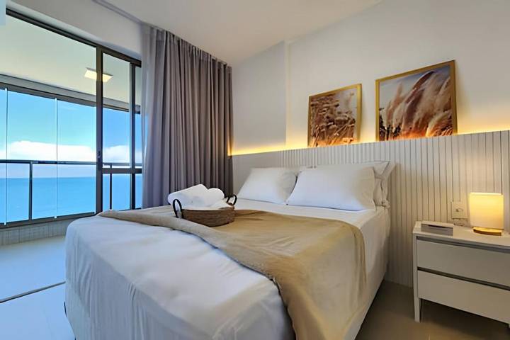 Apartamento de vacaciones para 3 personas, con piscina además de balcón y vistas - 1