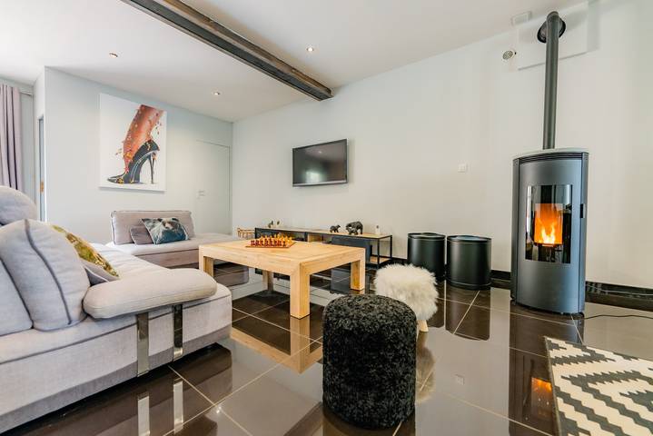 Ferienhaus für 8 Personen, mit Terrasse und Sauna sowie Garten, mit Haustier - 1