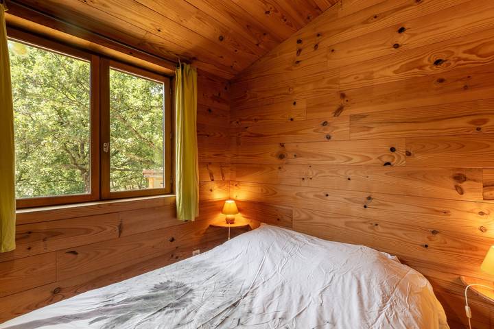 Chalet pour 8 personnes, avec balcon en Ardèche - 4