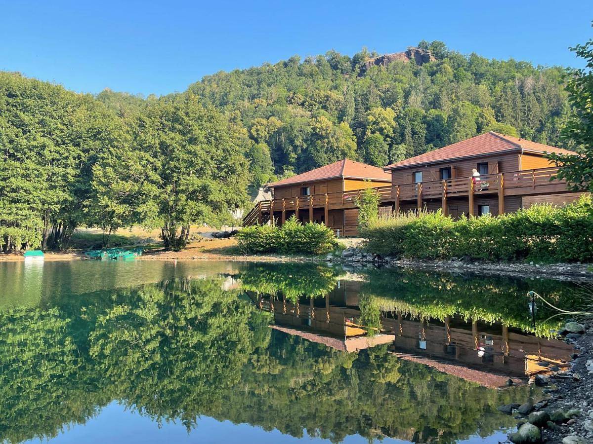 Lac des Graves in Lascelle, Région d'Aurillac