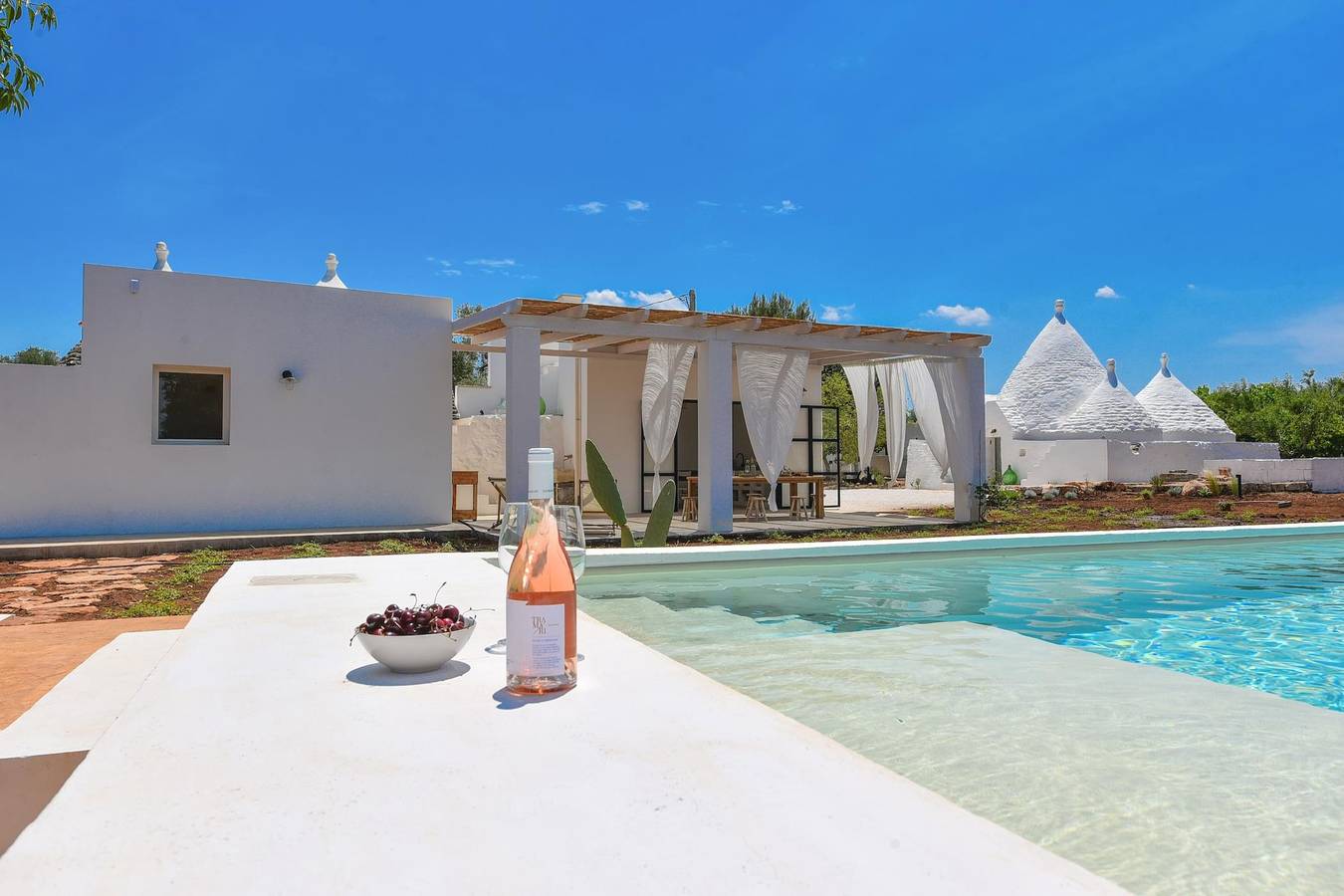 Trullo Cimì avec Piscine Privée in Francavilla Fontana, Salento