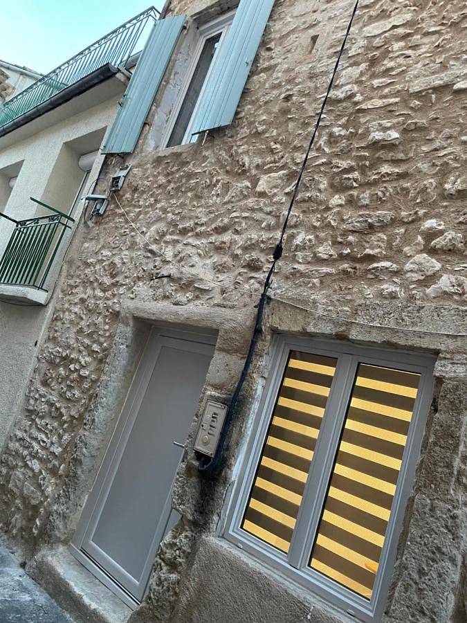 Location de vacances pour 2 personnes, avec balcon et vue, animaux acceptés à Saint-Jean-de-Fos - 2