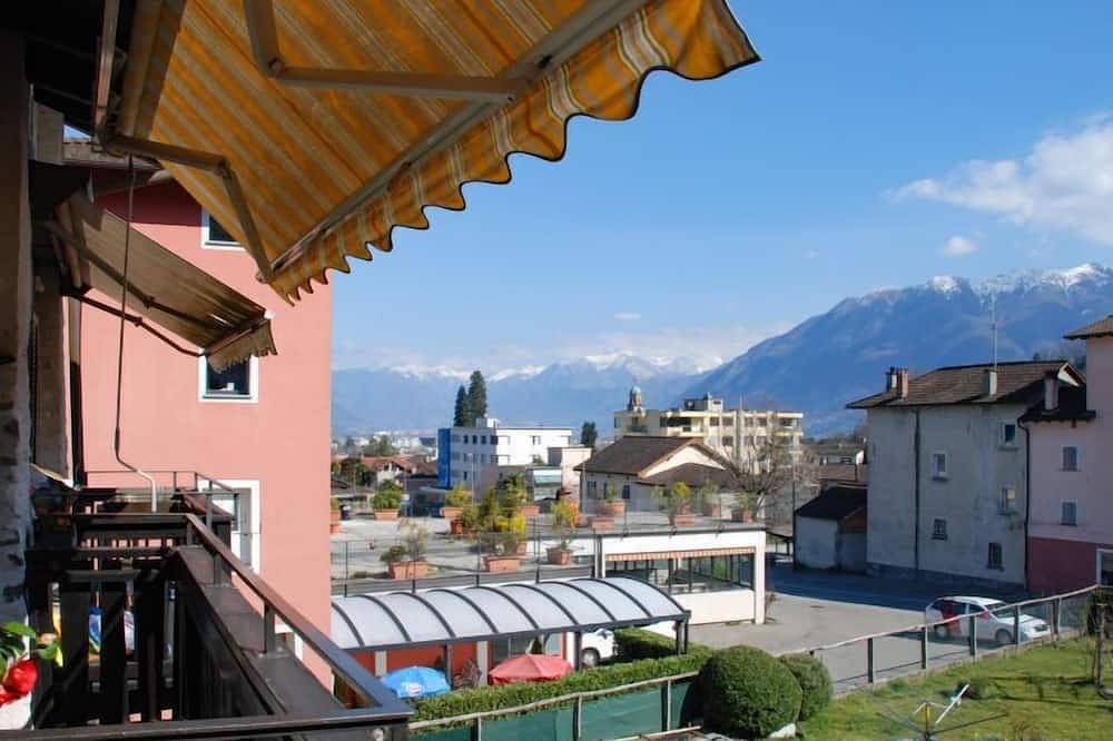 Ganze Wohnung, Ca' dal Pio in Losone, Tessiner Alpen
