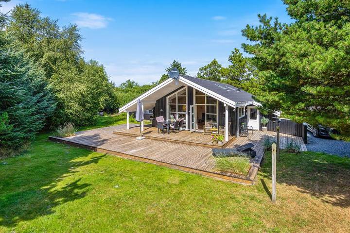 Villa für 5 Personen, mit Sauna und Terrasse sowie Balkon/Terrasse, mit Haustier - 1