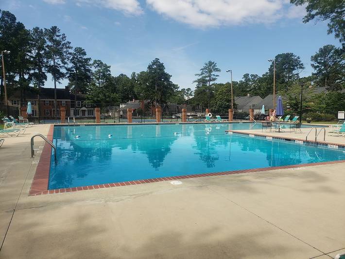 Ferienhaus für 6 Personen, mit Garten und Terrasse sowie Pool in Augusta